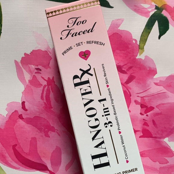 Too Faced primer & setting spray - Picture 8 of 10